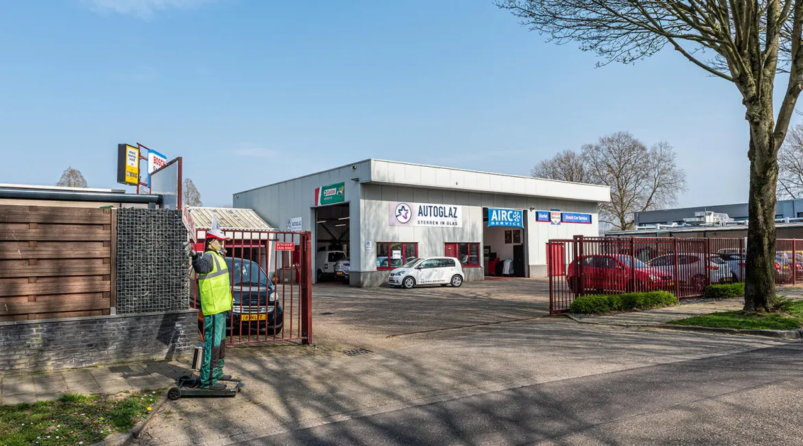 Het pand van Bosch Car Service in Geleen