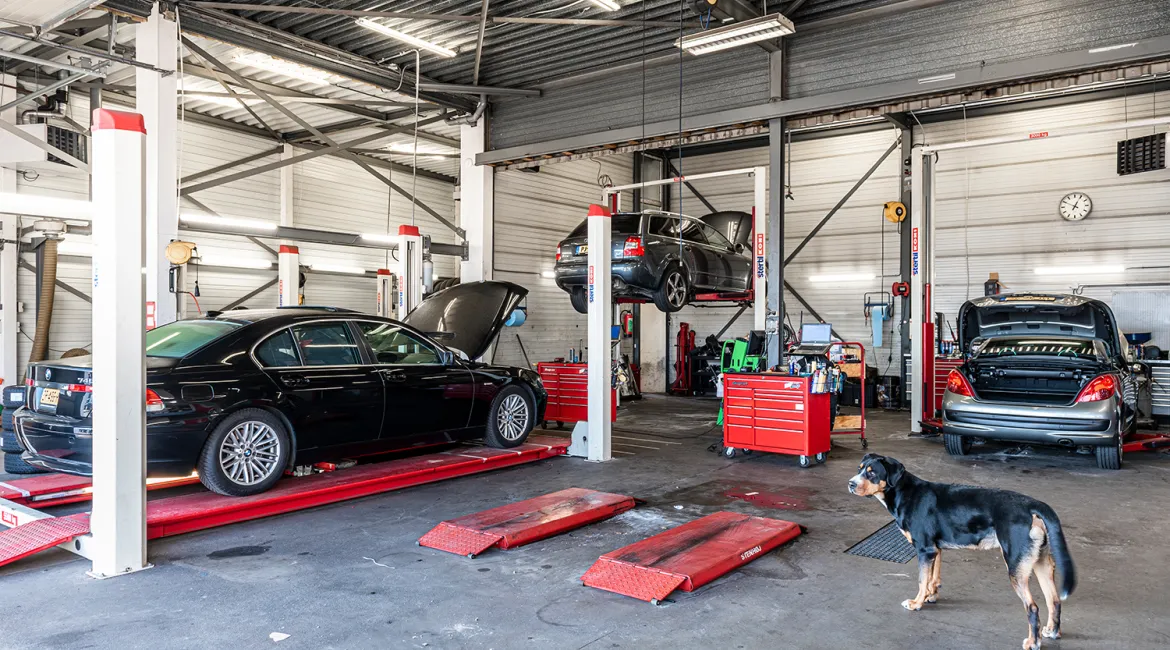 Werkplaats van Bosch Car Service Lawrence in Beek