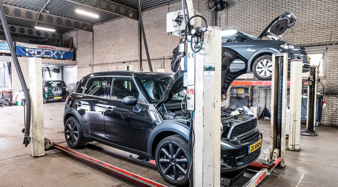 De bruggen van Bosch Car Service Oprins in Breda