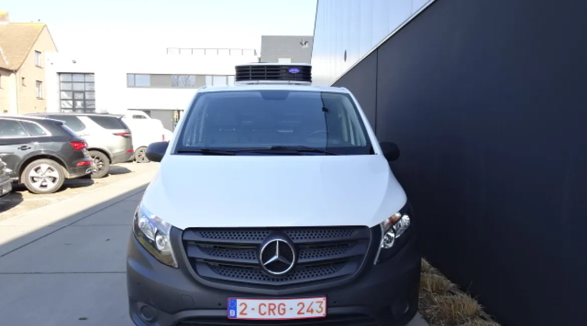 Mercedes Benz koelwagen