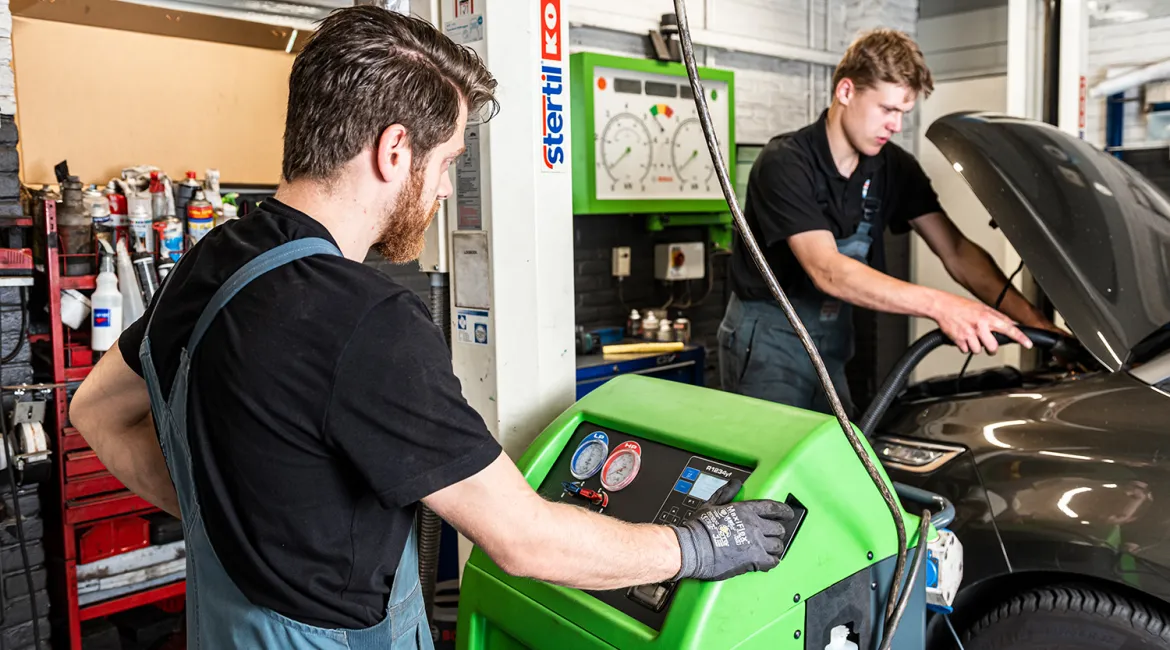 Aircoservice van Bosch Car Service Slootweg in Amersfoort