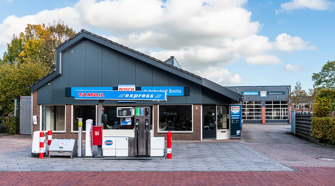 Pand van Bosch Car Service Smits Aduard