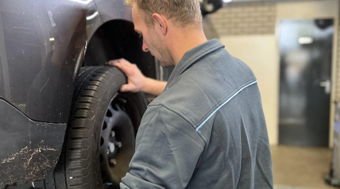 Bandenwissel Bosch Car Service Vos