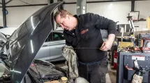 Bosch Car Service Autobedrijf Aerts monteur