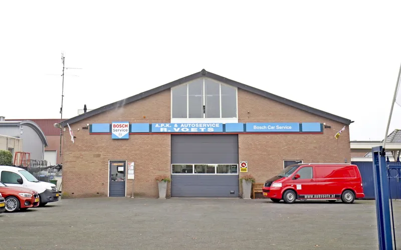 Bosch Car Service - APK & Autoservice R. Voets B.V. Bosch Car Service - APK & Autoservice R. Voets B.V.