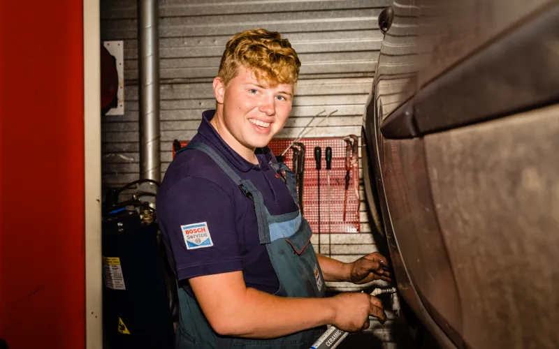 Monteur in de werkplaats