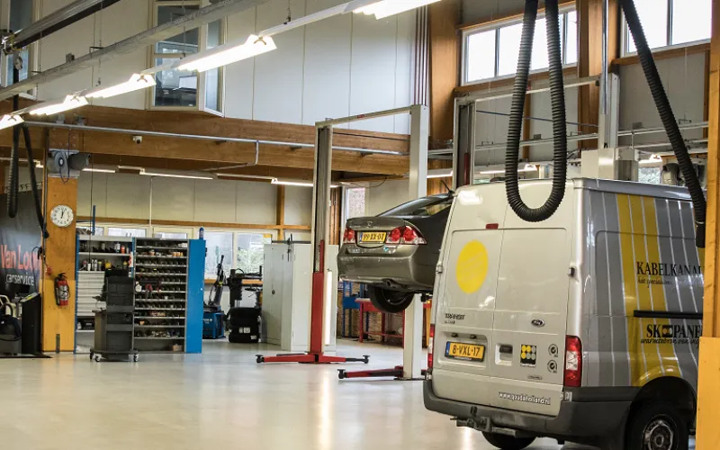 Moderne werkplaats BCS Van Loon