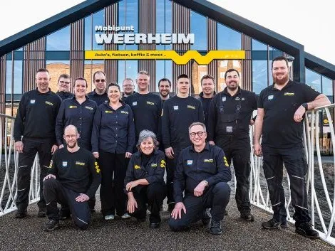 Teamfoto Autobedrijf Weerheim
